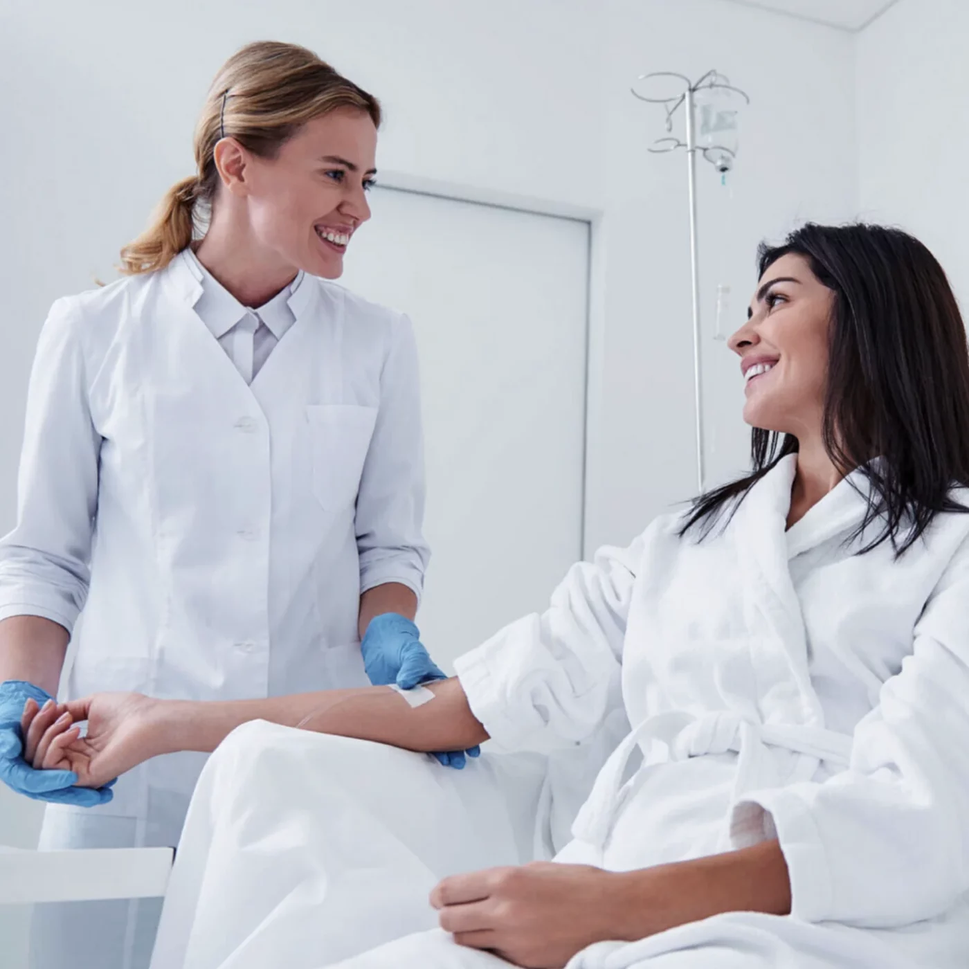 The doctor treating the patient with a smiling face | Hydription in Torrance, CA